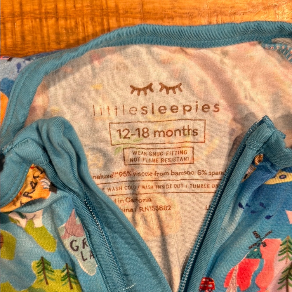 Little Sleepies Shorty Around the World 12-18 months - Picture 2 of 13